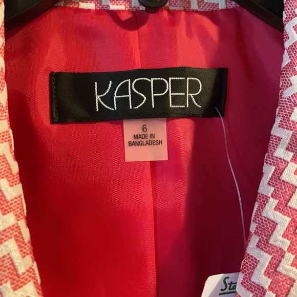 Jacket - Picture 2 of 5